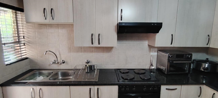 2 Bedroom Property for Sale in New Redruth Gauteng