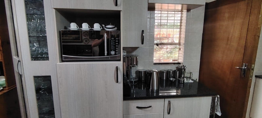 2 Bedroom Property for Sale in New Redruth Gauteng