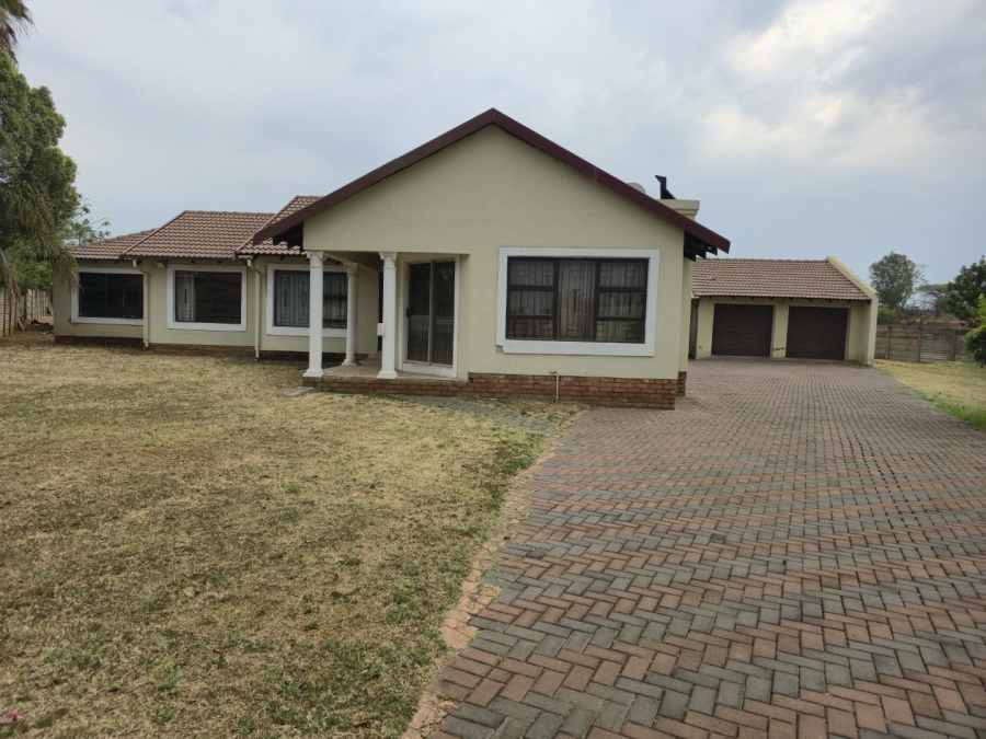 4 Bedroom Property for Sale in The Orchards Gauteng
