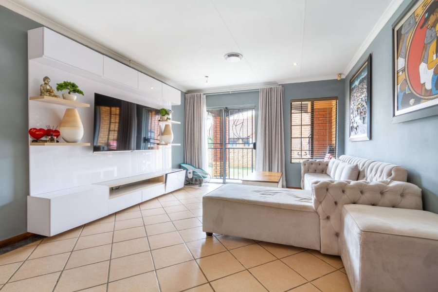 3 Bedroom Property for Sale in Equestria Gauteng