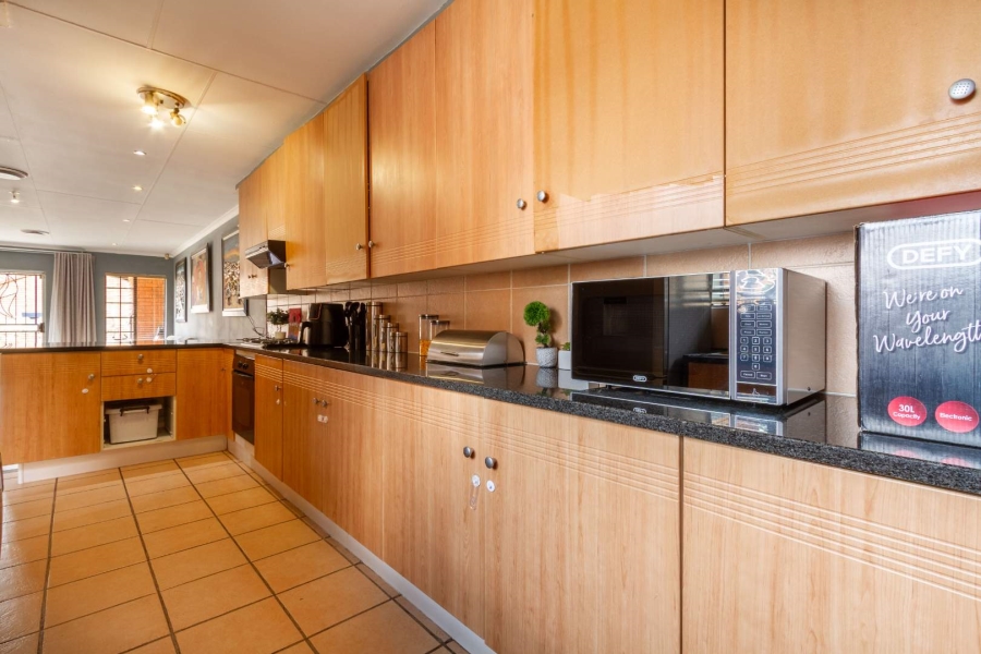 3 Bedroom Property for Sale in Equestria Gauteng
