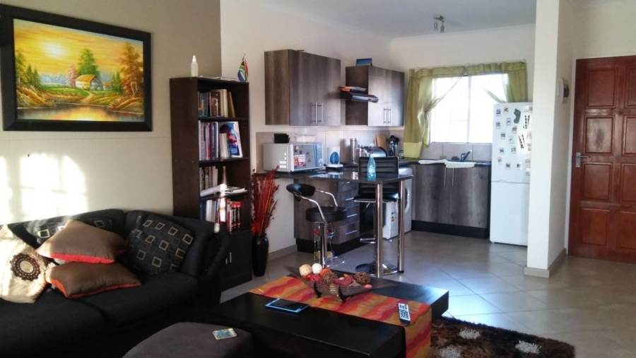 2 Bedroom Property for Sale in The Reeds Gauteng