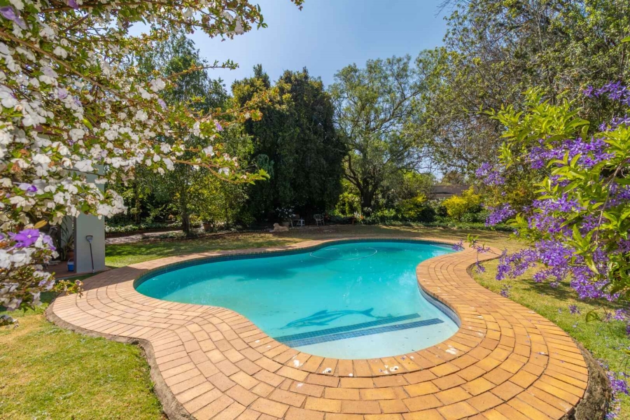 5 Bedroom Property for Sale in Northcliff Gauteng