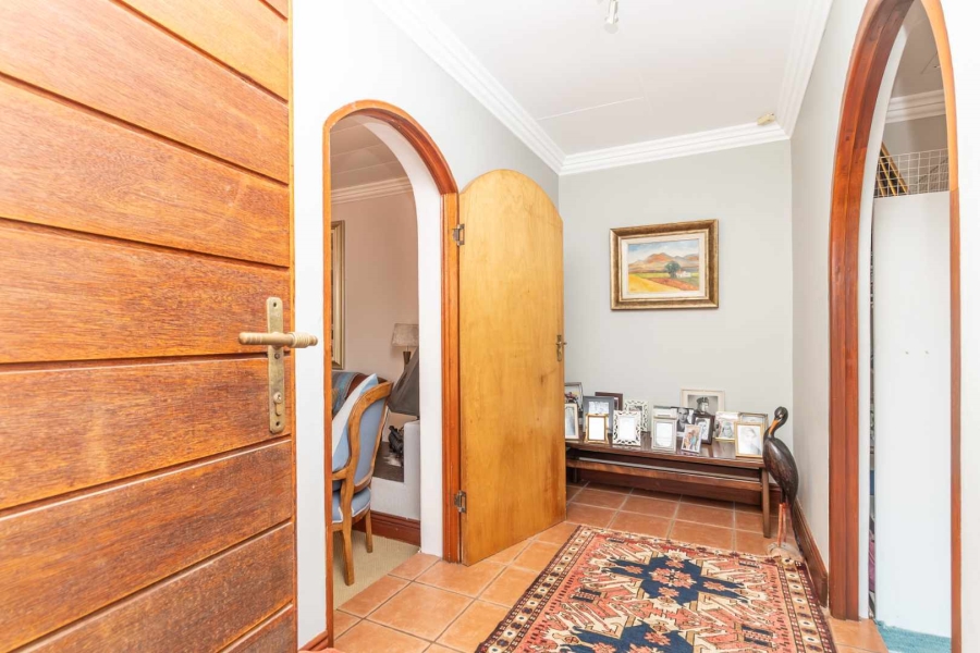 5 Bedroom Property for Sale in Northcliff Gauteng