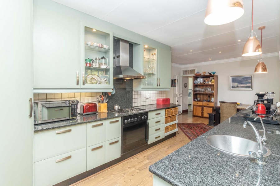 5 Bedroom Property for Sale in Northcliff Gauteng