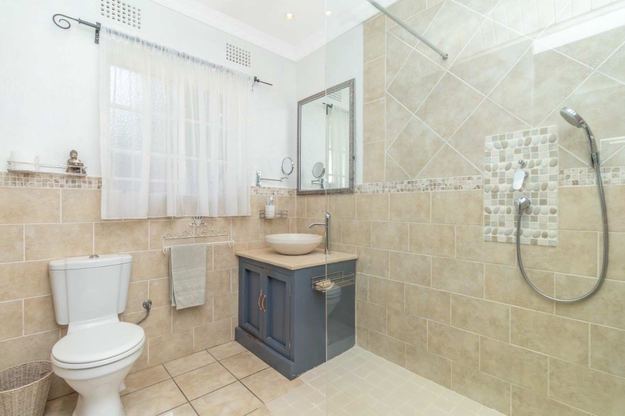 5 Bedroom Property for Sale in Northcliff Gauteng