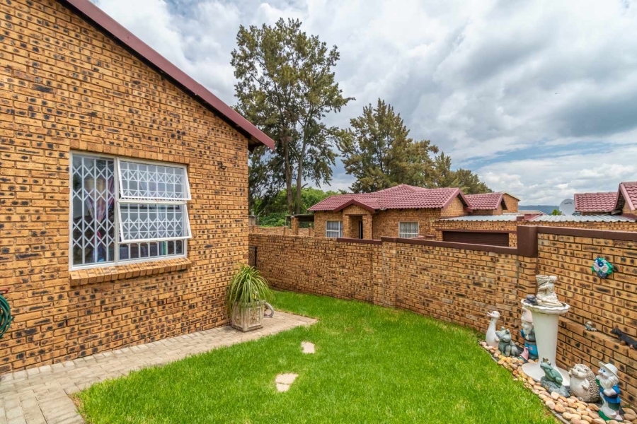 3 Bedroom Property for Sale in Honeypark Gauteng