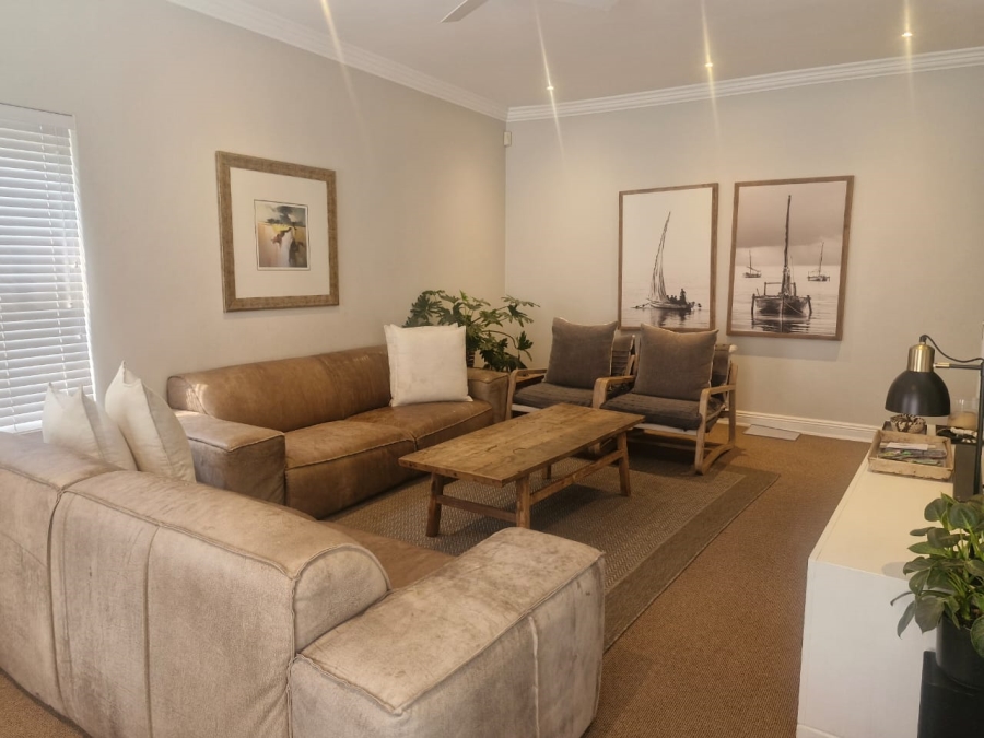 4 Bedroom Property for Sale in Woodmead Gauteng