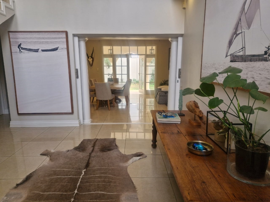4 Bedroom Property for Sale in Woodmead Gauteng