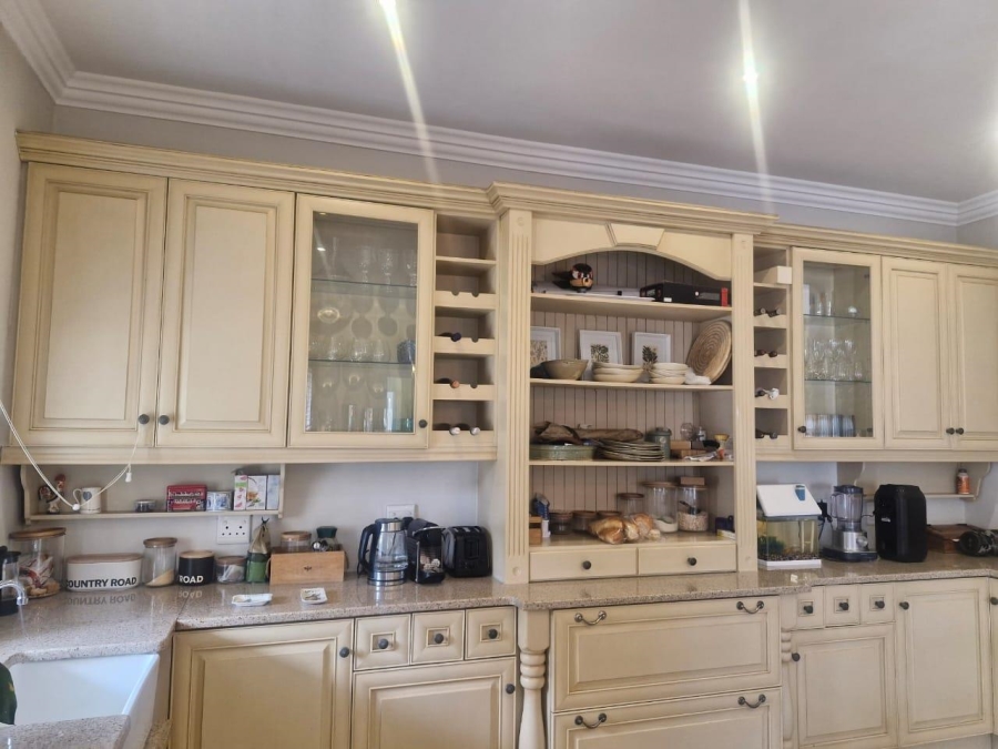 4 Bedroom Property for Sale in Woodmead Gauteng