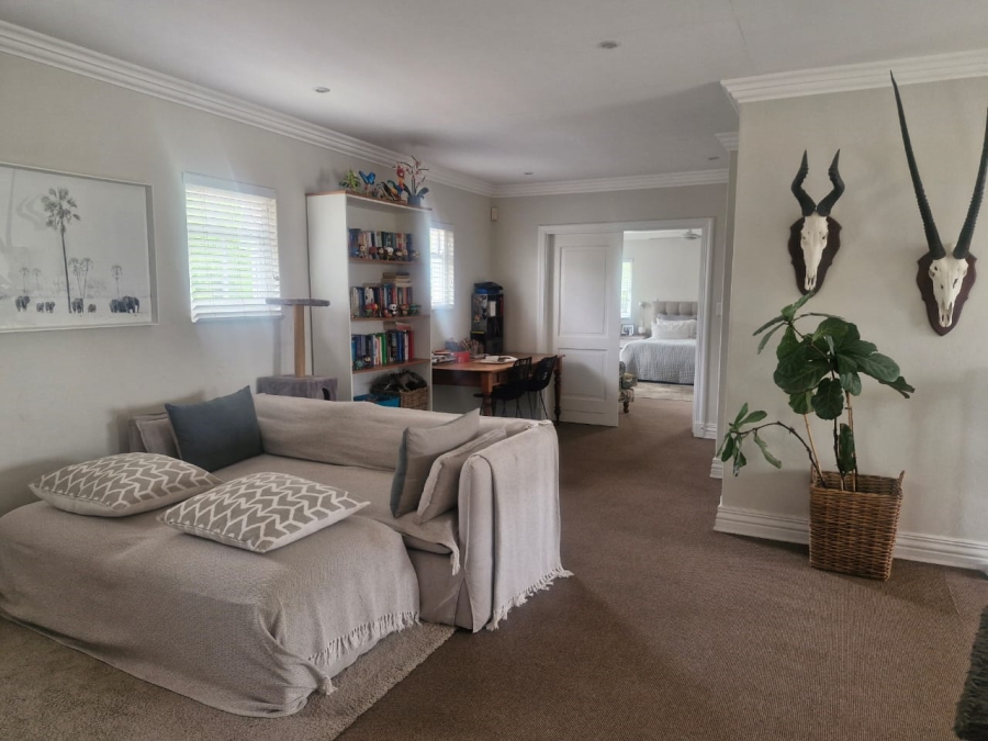 4 Bedroom Property for Sale in Woodmead Gauteng