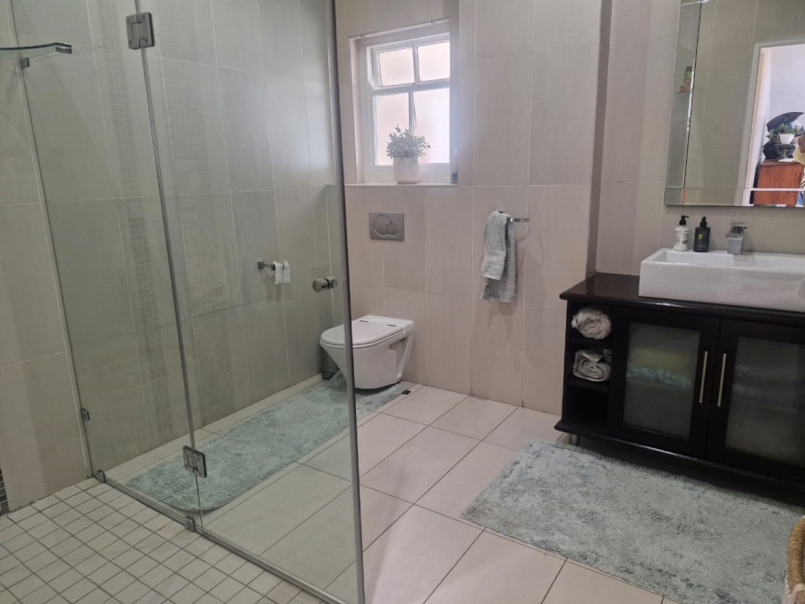 4 Bedroom Property for Sale in Woodmead Gauteng