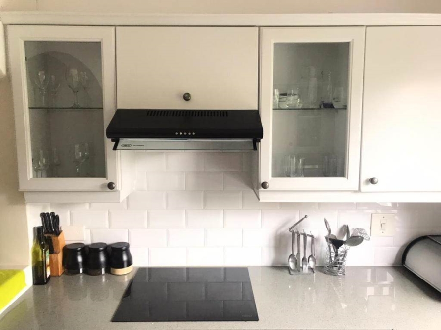 To Let 1 Bedroom Property for Rent in Morningside Gauteng