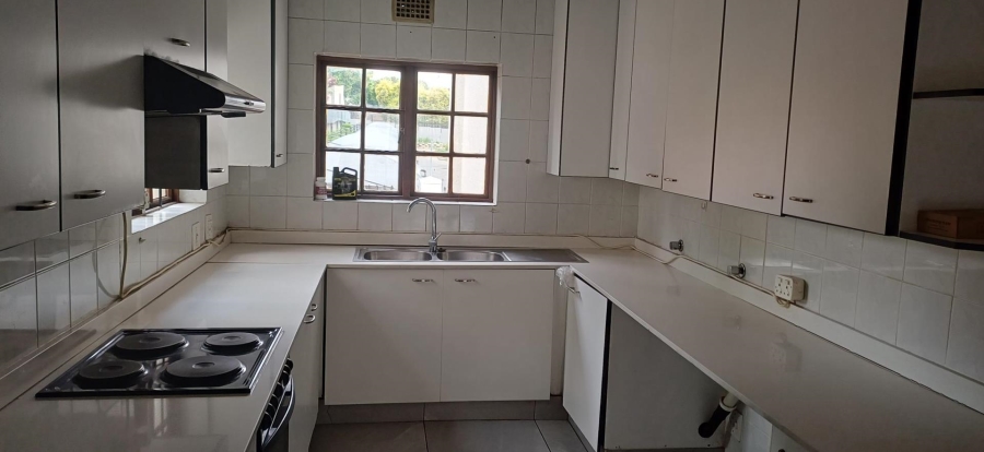 To Let 3 Bedroom Property for Rent in Sandown Gauteng