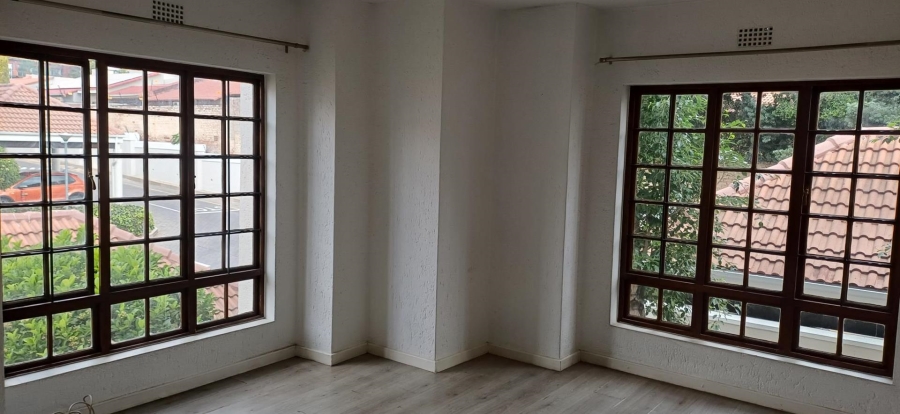 To Let 3 Bedroom Property for Rent in Sandown Gauteng