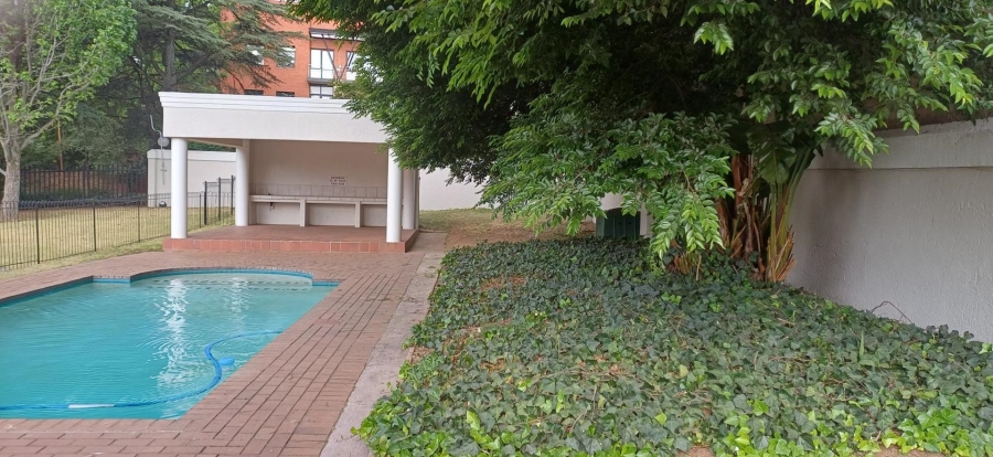To Let 3 Bedroom Property for Rent in Sandown Gauteng