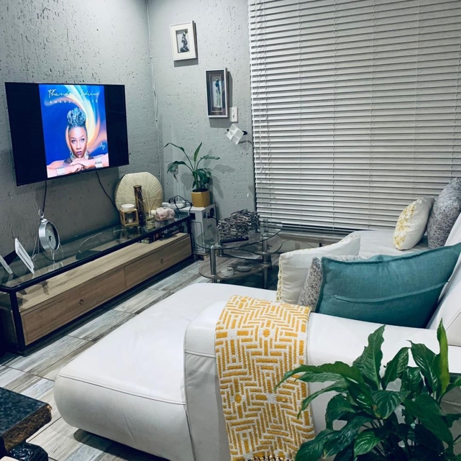 To Let 2 Bedroom Property for Rent in Suideroord Gauteng