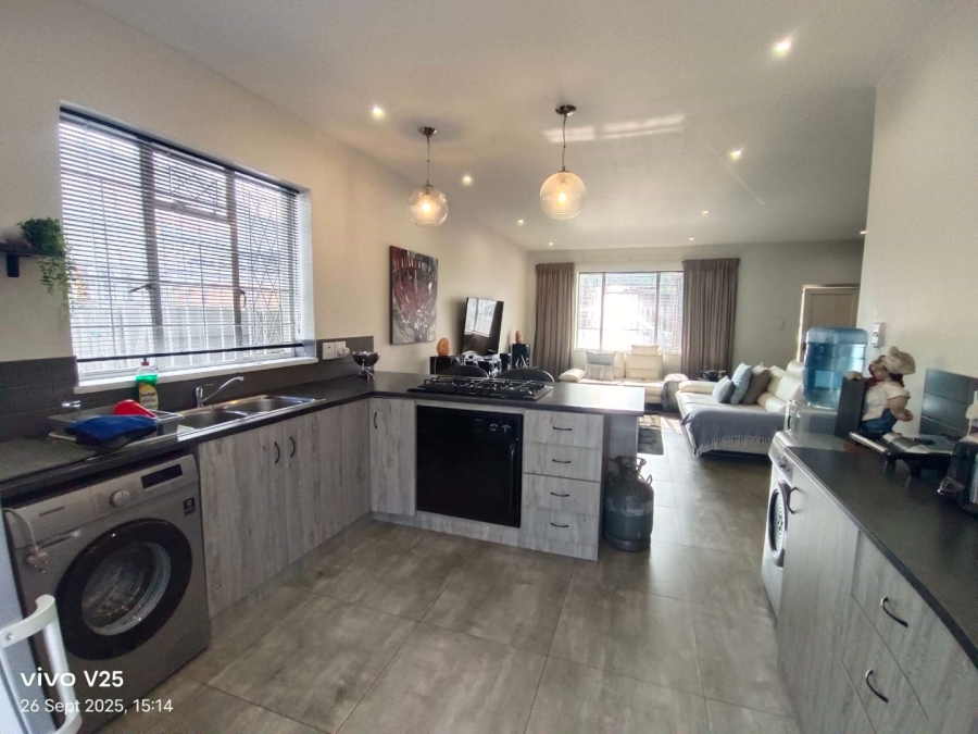 3 Bedroom Property for Sale in Alberton Gauteng