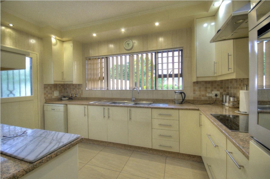 2 Bedroom Property for Sale in Brackendowns Gauteng