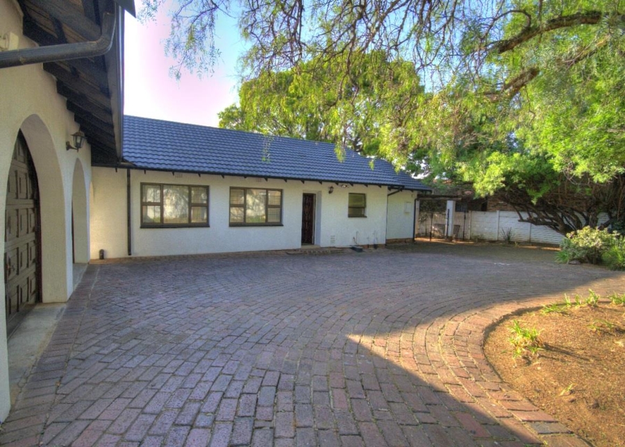 2 Bedroom Property for Sale in Brackendowns Gauteng