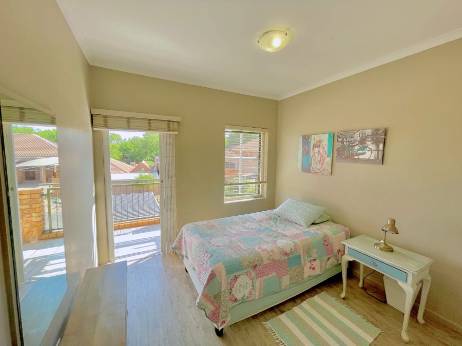 3 Bedroom Property for Sale in Faerie Glen Gauteng