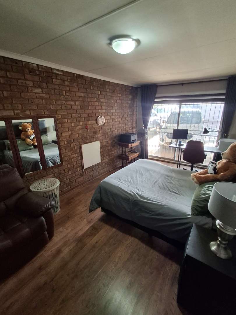 3 Bedroom Property for Sale in Valhalla Gauteng