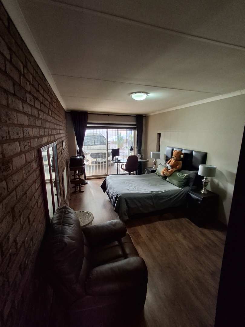 3 Bedroom Property for Sale in Valhalla Gauteng