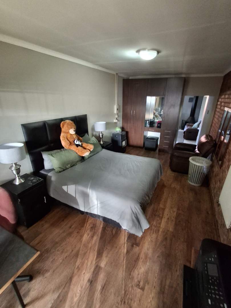 3 Bedroom Property for Sale in Valhalla Gauteng