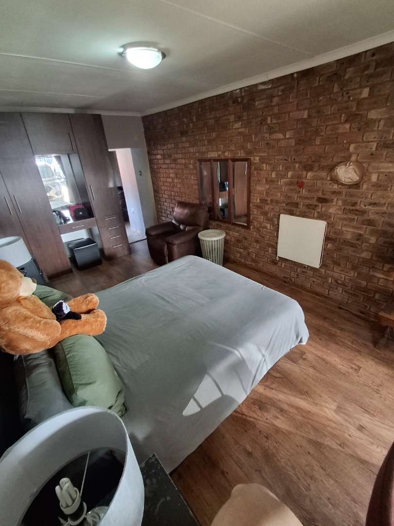 3 Bedroom Property for Sale in Valhalla Gauteng