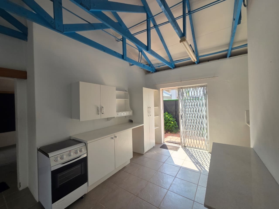 1 Bedroom Property for Sale in Helderkruin Gauteng