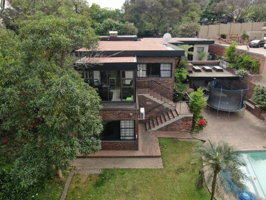 5 Bedroom Property for Sale in Valeriedene Gauteng