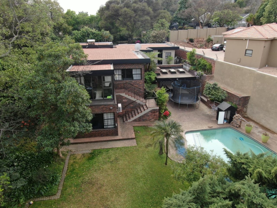5 Bedroom Property for Sale in Valeriedene Gauteng