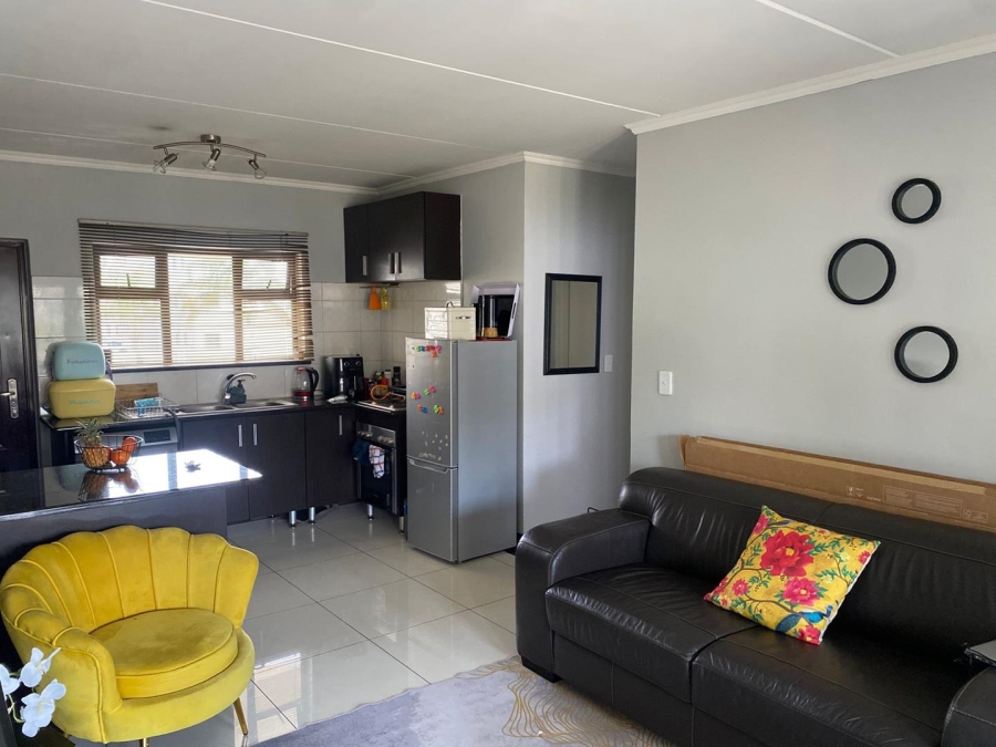 To Let 1 Bedroom Property for Rent in Noordwyk Gauteng
