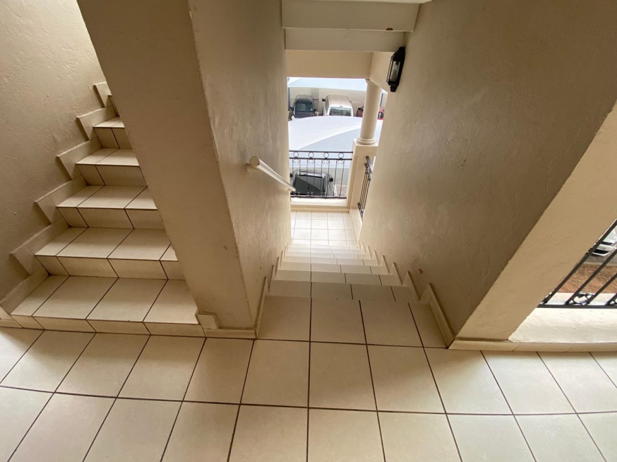 To Let 1 Bedroom Property for Rent in Noordwyk Gauteng