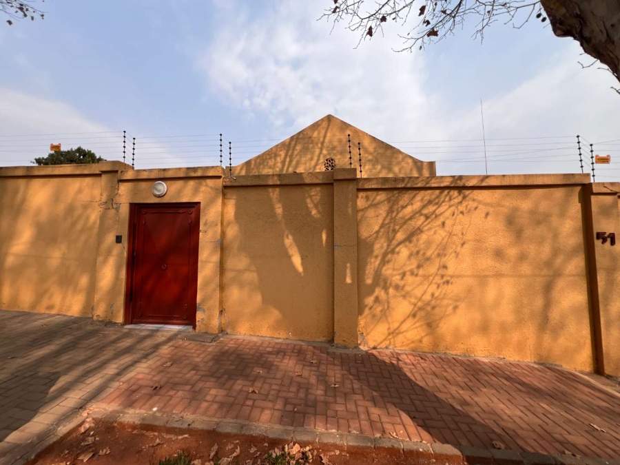 9 Bedroom Property for Sale in Kensington Gauteng