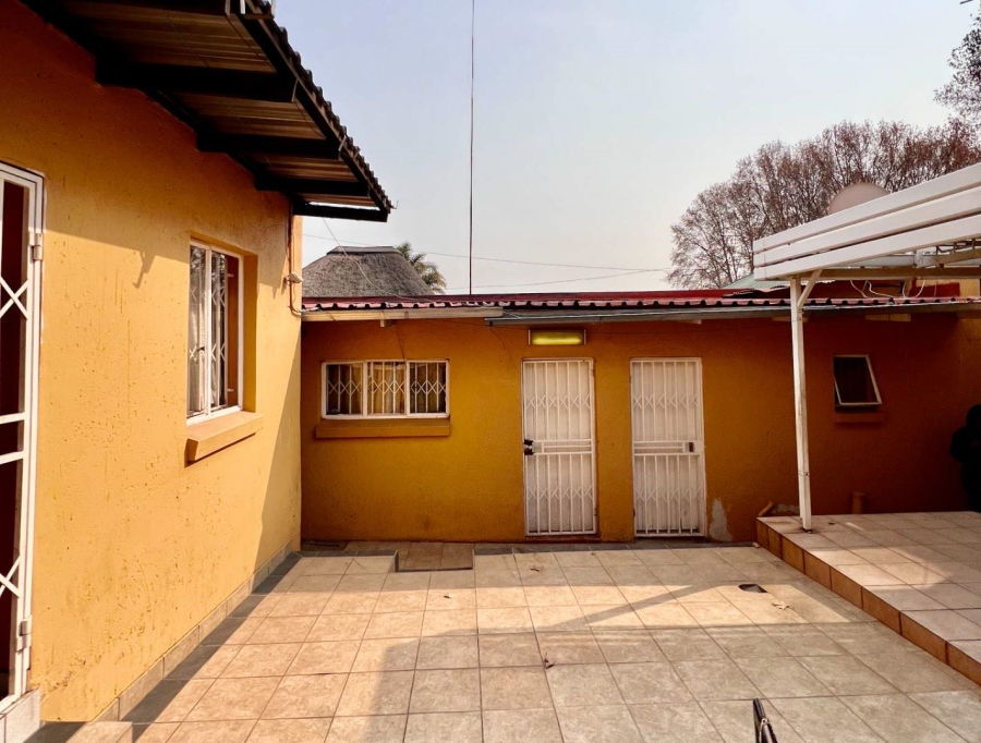 9 Bedroom Property for Sale in Kensington Gauteng