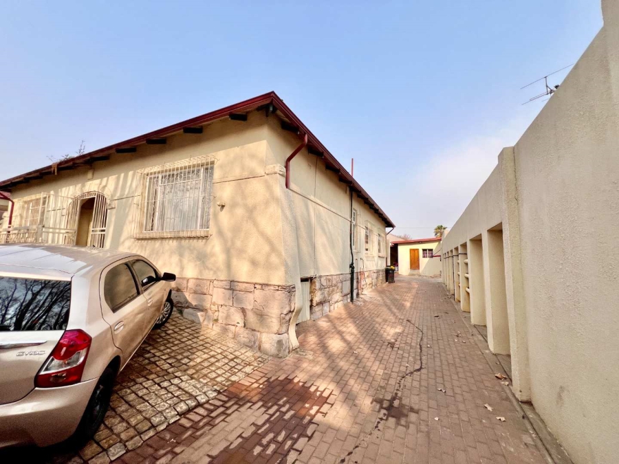 4 Bedroom Property for Sale in Kensington Gauteng