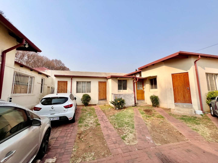 4 Bedroom Property for Sale in Kensington Gauteng