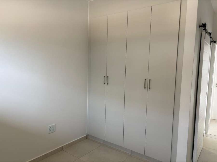 2 Bedroom Property for Sale in Wilgeheuwel Gauteng