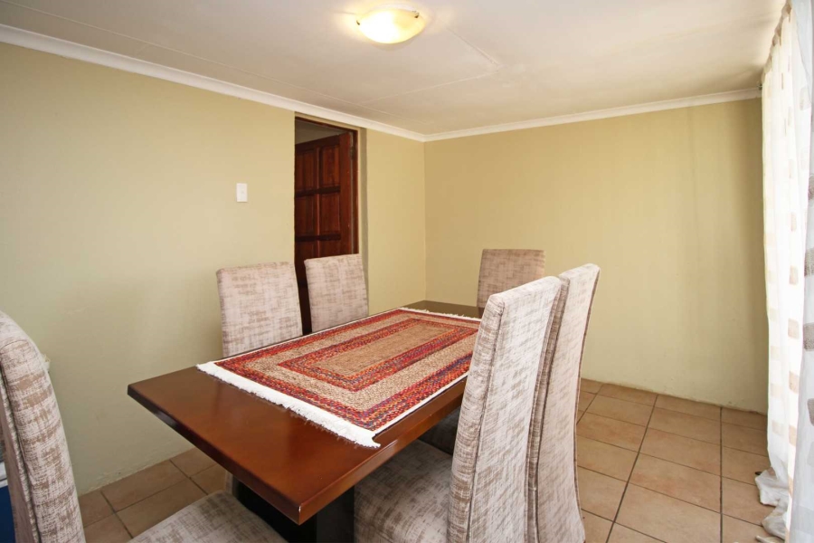 2 Bedroom Property for Sale in Wilbotsdal Gauteng