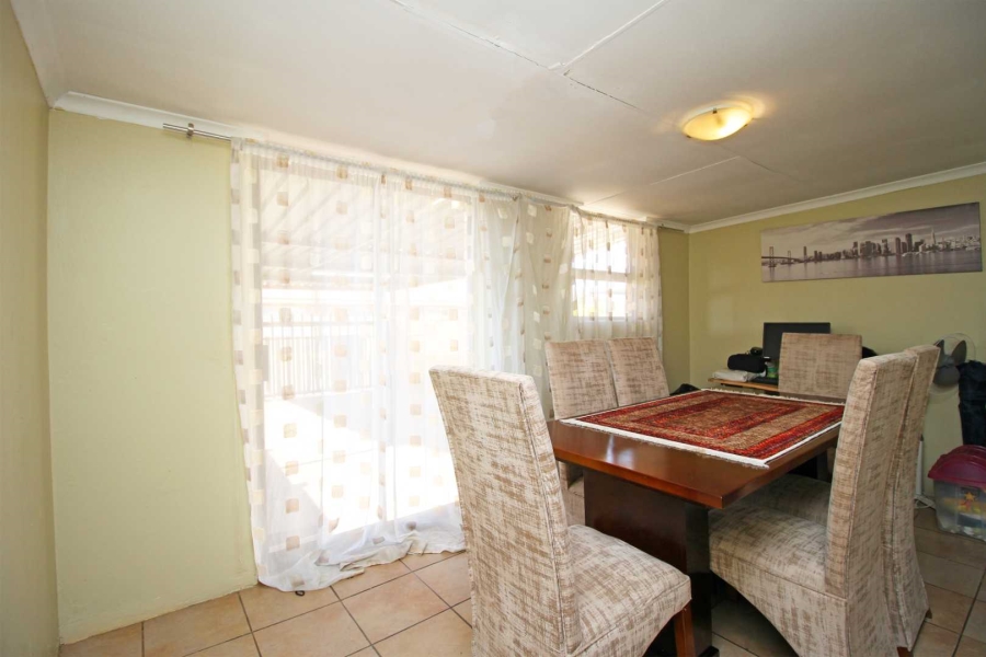 2 Bedroom Property for Sale in Wilbotsdal Gauteng