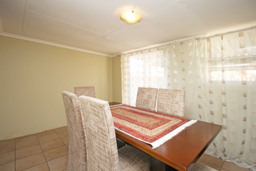 2 Bedroom Property for Sale in Wilbotsdal Gauteng