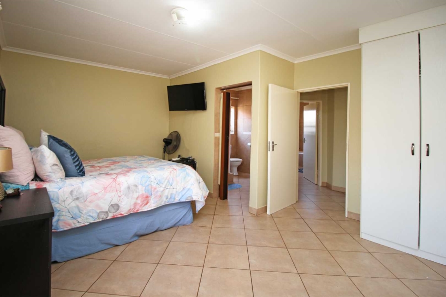 2 Bedroom Property for Sale in Wilbotsdal Gauteng