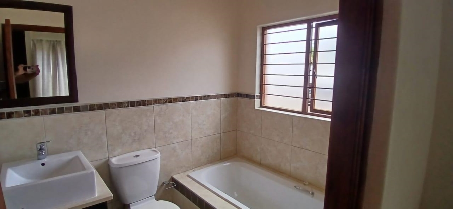 2 Bedroom Property for Sale in Pretorius Park Gauteng