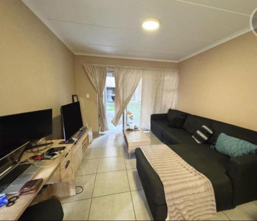 2 Bedroom Property for Sale in Pomona Gauteng