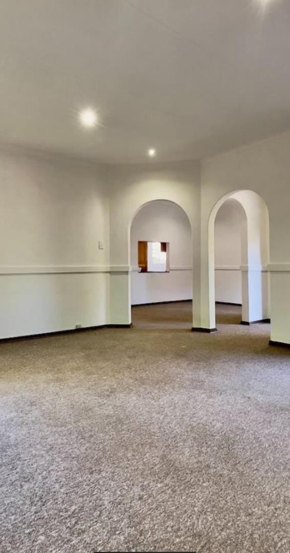 3 Bedroom Property for Sale in Birchleigh North Gauteng