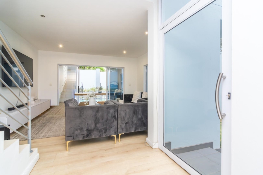 4 Bedroom Property for Sale in Ferndale Gauteng