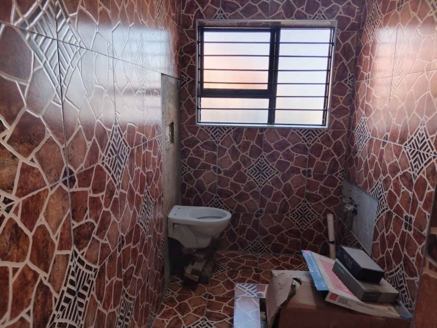 4 Bedroom Property for Sale in Lenasia Gauteng