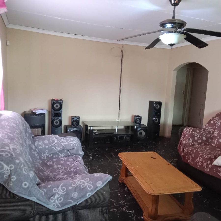 3 Bedroom Property for Sale in Regents Park Gauteng