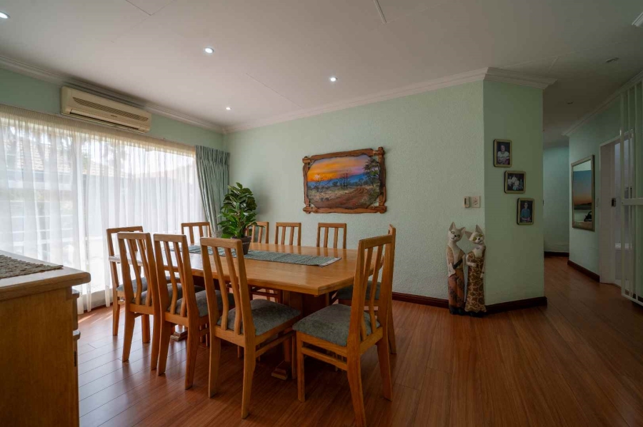 3 Bedroom Property for Sale in Beyerspark Gauteng